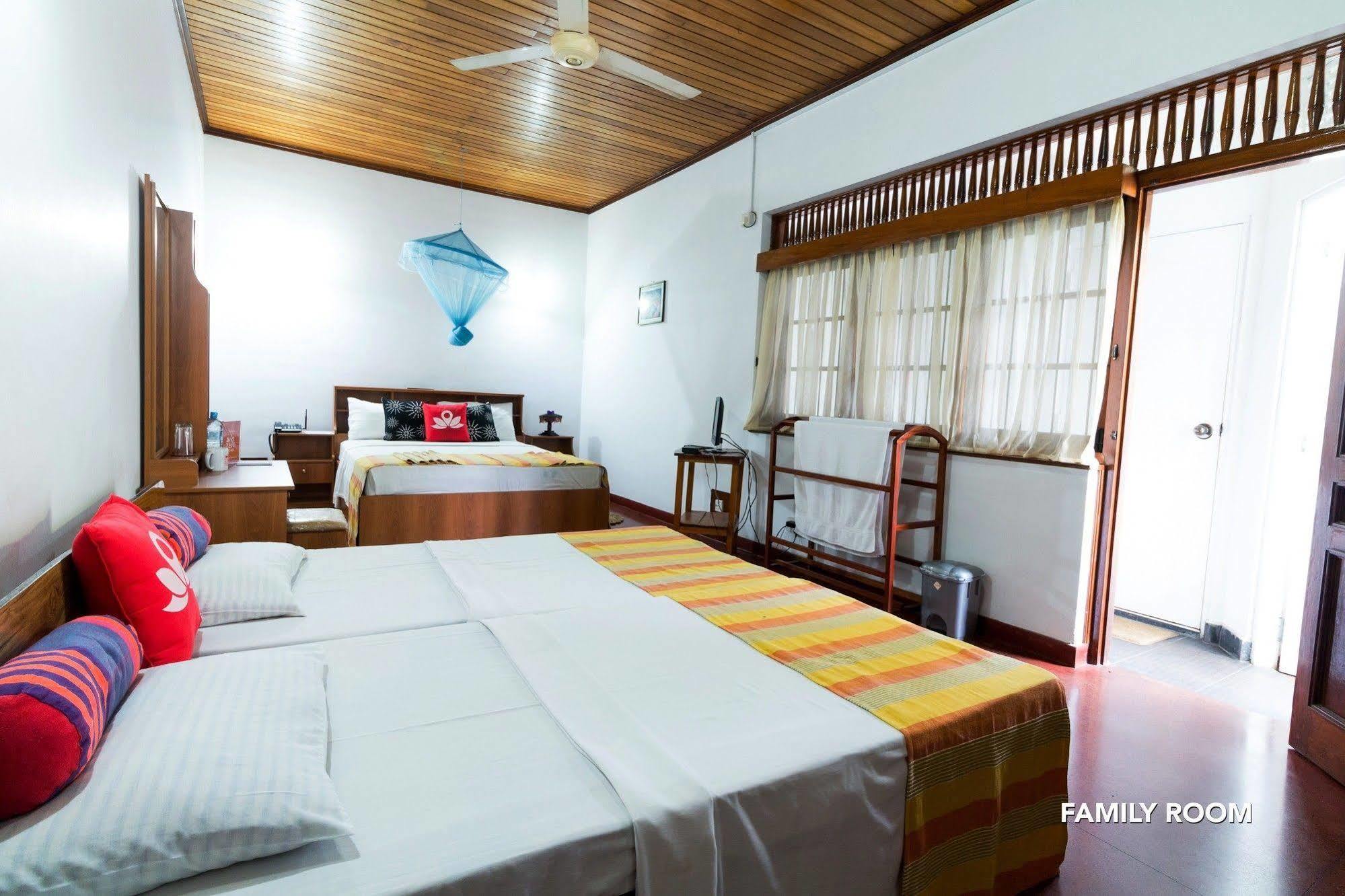 Zen Rooms Modern City Inn Negombo Exterior foto